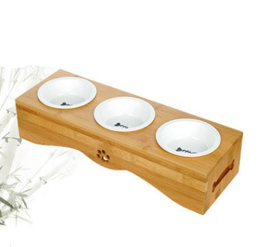 The pet dog bowl